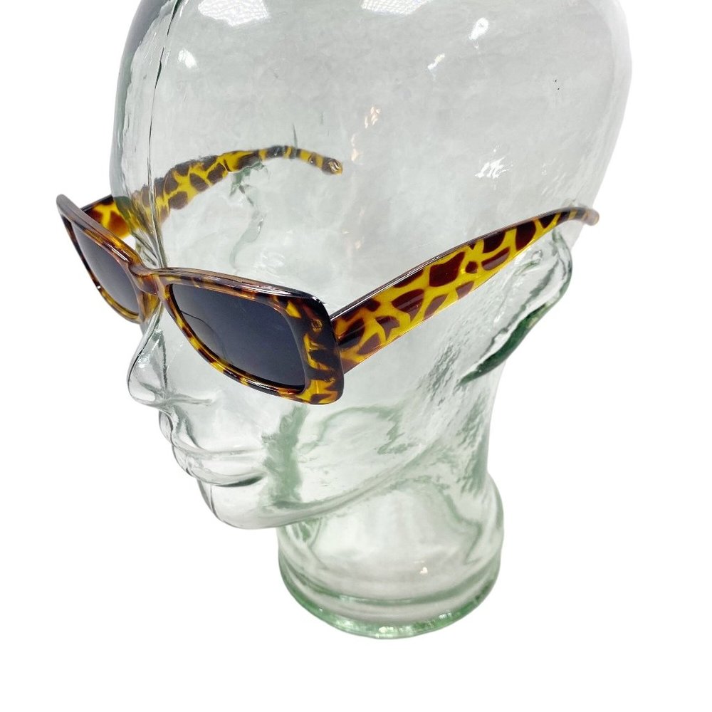 Retro Rectangle Tortoise Sunglasses - Picture 4 of 13